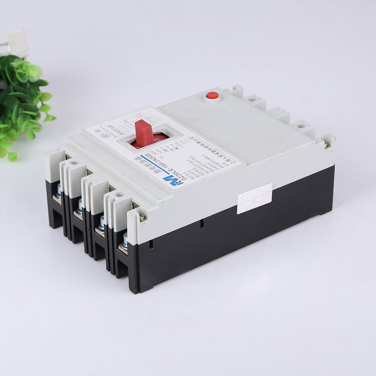 Прекъсвач на остатъчен ток със защита от свръхток